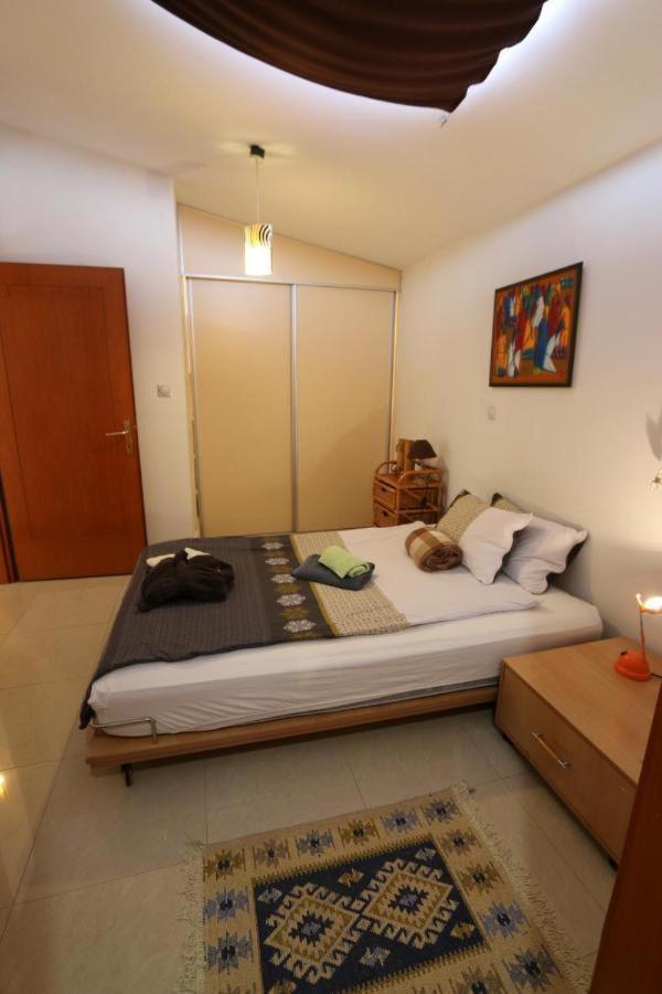 Skopje Center Sistoni Apartment Eksteriør billede